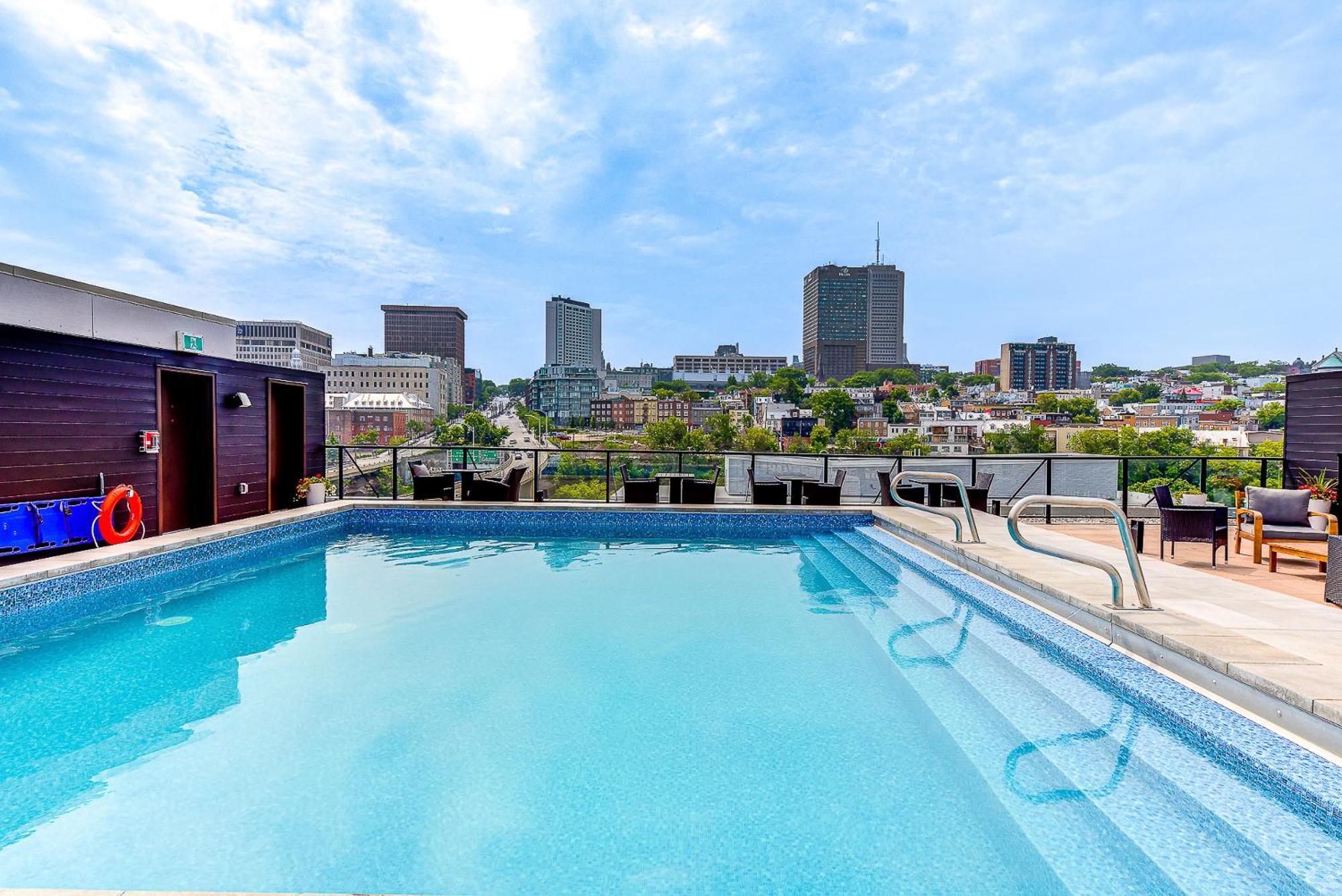 Le Dark Luxury Nice View And Rooftop Pool Villa Quebec City Luaran gambar