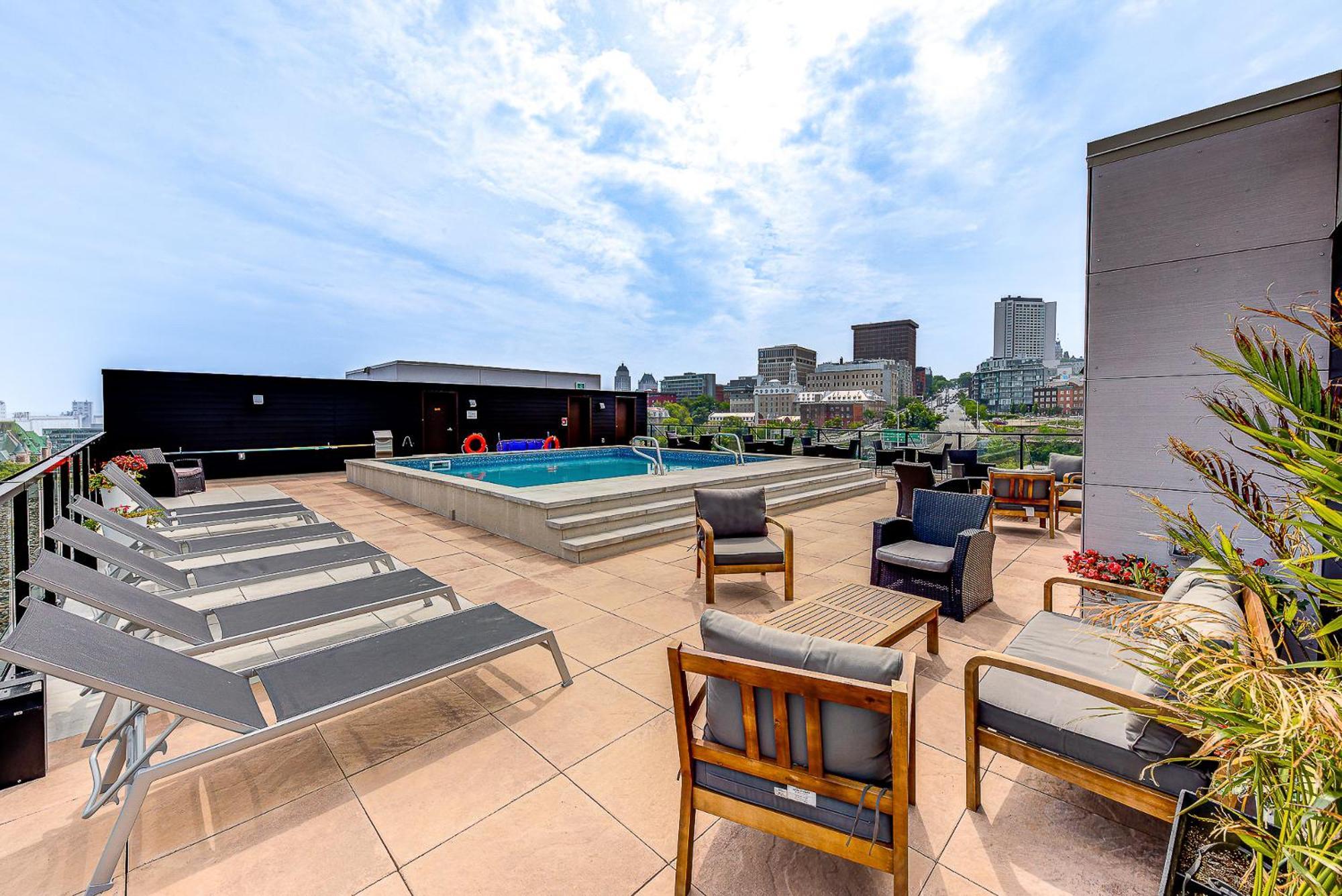 Le Dark Luxury Nice View And Rooftop Pool Villa Quebec City Luaran gambar