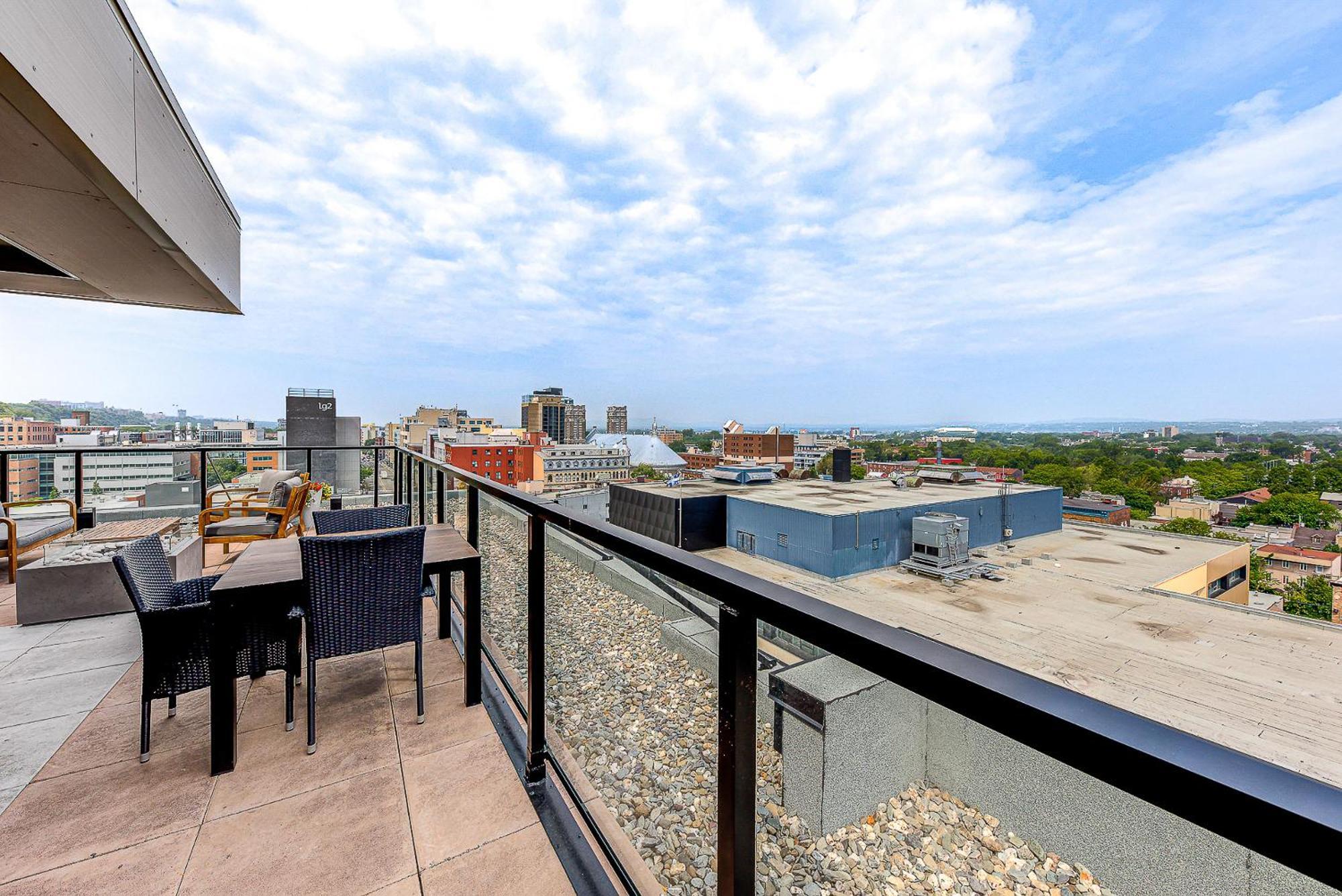 Le Dark Luxury Nice View And Rooftop Pool Villa Quebec City Luaran gambar